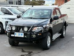 2017 Mitsubishi
Triton GLX+