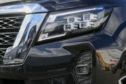 2025 Nissan
Navara ST-X DUAL CAB