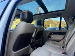 2018 Land Rover
Range Rover SDV6 Vogue