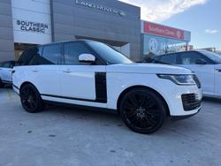 2018 Land Rover
Range Rover SDV6 Vogue