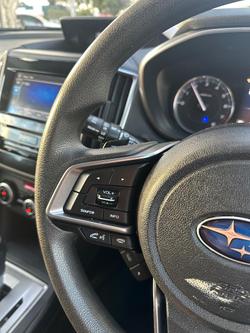 2017 Subaru
XV 2.0i