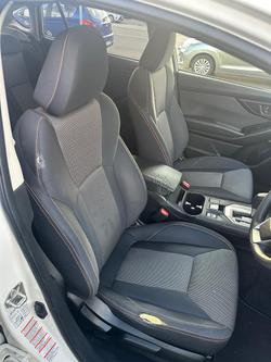 2017 Subaru
XV 2.0i
