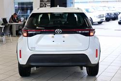 2022 Toyota
                Yaris Cross GX