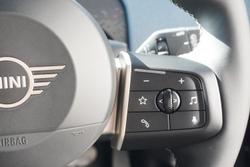 2024 MINI
Countryman S Favoured