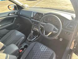 2025 Volkswagen
T-Cross 85TSI R-Line