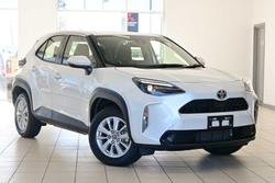 2022 Toyota
                Yaris Cross GX