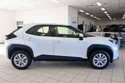 2022 Toyota
                Yaris Cross GX