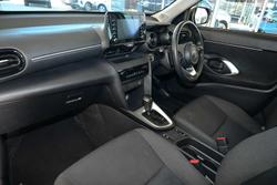 2022 Toyota
Yaris Cross GX