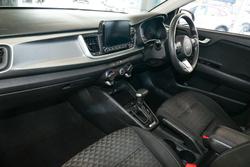 2023 Kia
Rio S