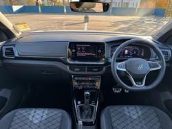 2025 Volkswagen
T-Cross 85TSI R-Line