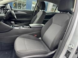 2019 Holden
Commodore LT