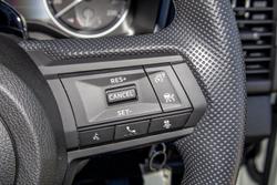 2025 Mitsubishi Triton GLX MV MY25 4X4 Dual Range White