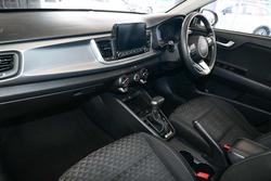 2022 Kia
Rio S