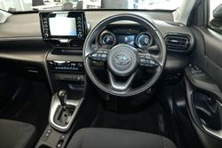 2022 Toyota
                Yaris Cross GX