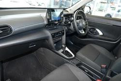 2022 Toyota
                Yaris Cross GX