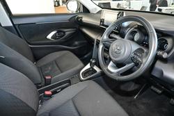 2022 Toyota
Yaris Cross GX