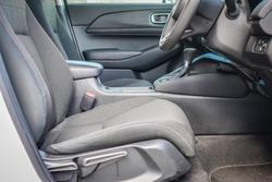 2022 Honda
                HR-V Vi X