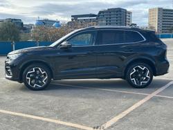 2025 Volkswagen
Tiguan 150TSI R-Line