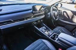 2023 Mitsubishi
Outlander Aspire