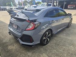 2017 Honda
Civic VTi-L