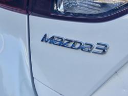 2016 Mazda
3 Maxx