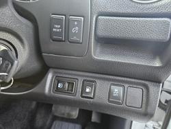 2019 Nissan
Navara ST
