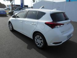2017 Toyota
Corolla Ascent