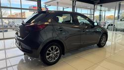 2024 Mazda
2 G15 Pure