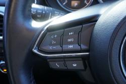 2017 Mazda
CX-9 Azami