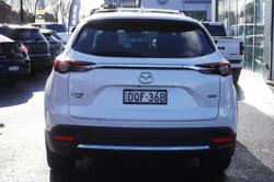 2017 Mazda
CX-9 Azami