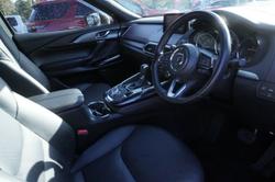 2017 Mazda
CX-9 Azami