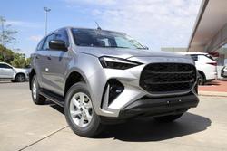 2025 Isuzu
MU-X LS-M