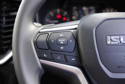 2025 Isuzu
MU-X LS-M