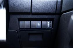 2025 Isuzu
                D-MAX SX