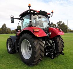 2025 CASE IH Maxxum 135 Cvt Red