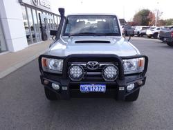 2016 TOYOTA
LANDCRUISER GXL (4x4)