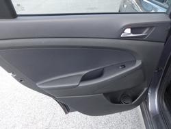 2016 HYUNDAI
TUCSON ACTIVE X (FWD)