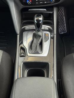 2019 Holden
Commodore LT
