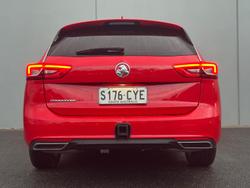 2019 Holden
Commodore LT