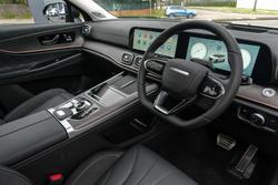 2025 Jaecoo J8 Track