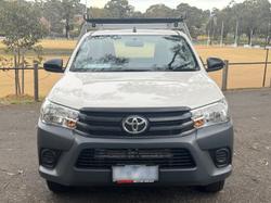 2019 Toyota
Hilux Workmate