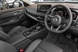2025 Nissan
                X-TRAIL Ti