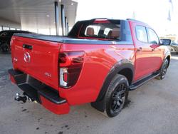 2025 Mazda
BT-50 SP