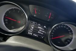 2018 Holden
Astra R