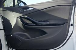 2018 Holden
Astra R