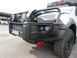 2025 Isuzu D-MAX BLADE