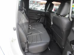 2025 Isuzu D-MAX BLADE