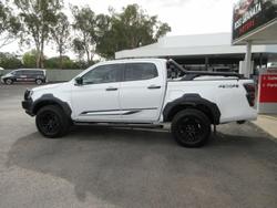 2025 Isuzu D-MAX BLADE