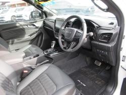2025 Isuzu D-MAX BLADE
