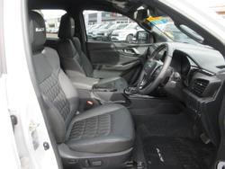 2025 Isuzu D-MAX BLADE